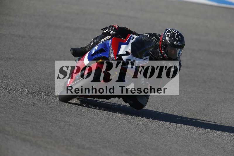 /02 29.01.-02.02.2024 Moto Center Thun Jerez/Gruppe rot-red/73